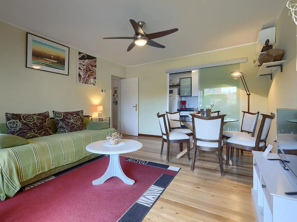 Apartment Tiziana-3 By Interhome ウマグ